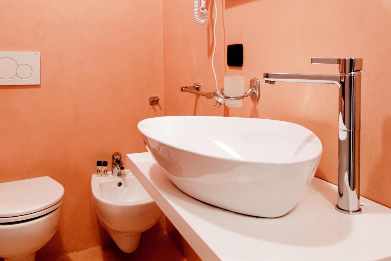 Blue Loft - The House Of Travelers Apartment Como Ngoại thất bức ảnh